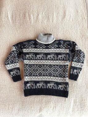 Vintage Hand Knit Wool Sweater